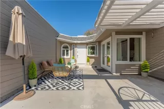 Photo #4: OC26004398 Listing