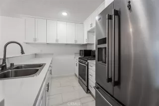 Photo #6: OC26004599 Listing