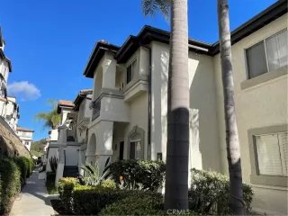 Photo #2: OC26004797 Listing