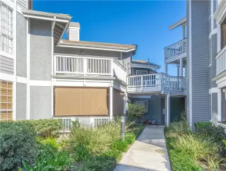 Photo #4: OC26004831 Listing 