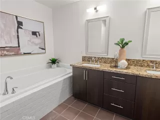 Photo #5: OC26005348 Listing 