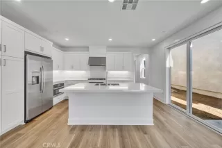 Photo #5: OC26006072 Listing 