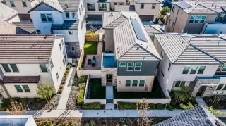 Photo #2: OC26006087 Listing