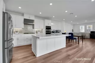 Photo #4: OC26006087 Listing