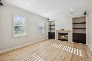 Photo #5: OC26006368 Listing