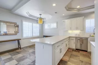 Photo #6: OC26006862 Listing 