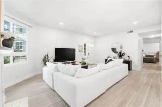 Photo #5: OC26007391 Listing 