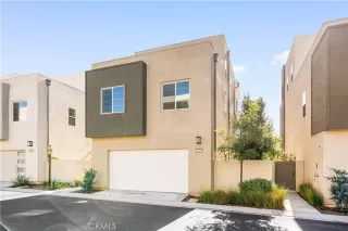 Photo #4: OC26007850 Listing 