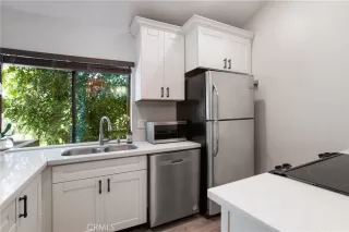 Photo #4: OC26007916 Listing 