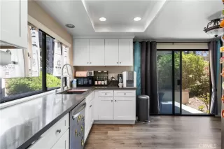 Photo #6: OC26008055 Listing 