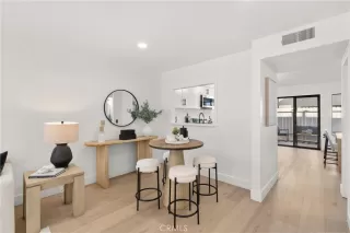 Photo #4: OC26008277 Listing 