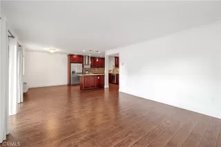 Photo #6: OC26008863 Listing 