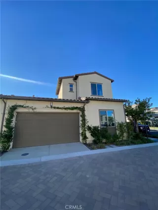 Photo #2: OC26008934 Listing 