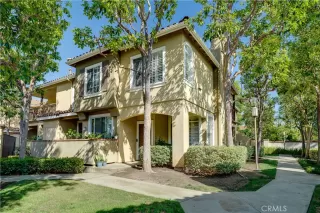 Photo #1: OC26008969 Listing