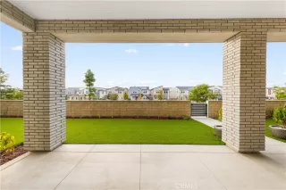 Photo #4: OC26009116 Listing 