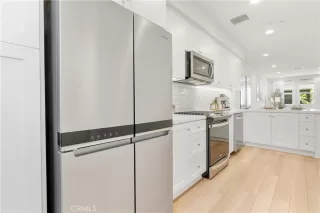 Photo #6: OC26009169 Listing 