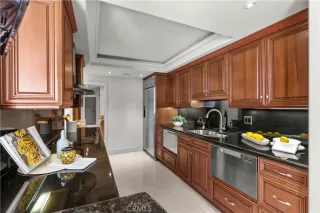 Photo #6: OC26009422 Listing 