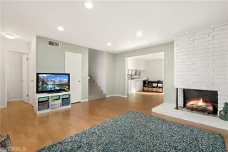 Photo #2: OC26010307 Listing 