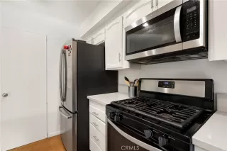 Photo #6: OC26010307 Listing 