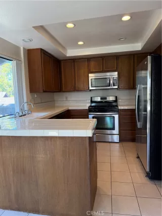 Photo #3: OC26010627 Listing 