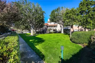 Photo #5: OC26010810 Listing 