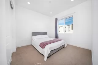 Photo #5: OC26011058 Listing 