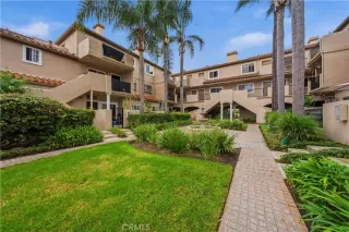 Photo #5: OC26011616 Listing 