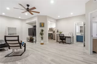 Photo #6: OC26011616 Listing 