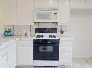 Photo #3: OC26011753 Listing 