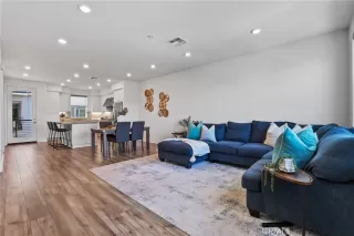 Photo #6: OC26012503 Listing 