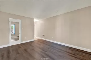 Photo #6: OC26012754 Listing 