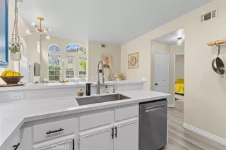 Photo #6: OC26013071 Listing 