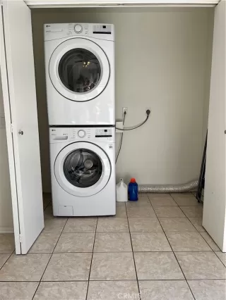 Photo #4: OC26013402 Listing 