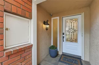 Photo #3: OC26013488 Listing