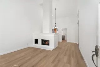 Photo #3: OC26013593 Listing 