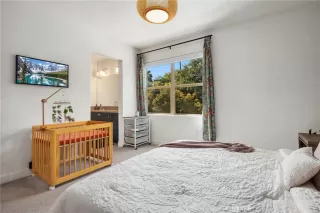 Photo #5: OC26013966 Listing