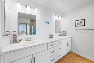 Photo #5: OC26014184 Listing 