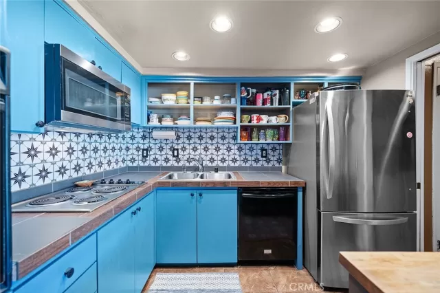 MLS: OC26014262 Condo For Sale