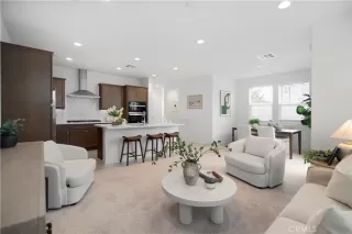 Photo #4: OC26014646 Listing