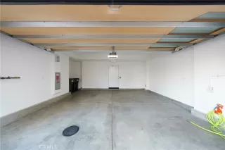 Photo #6: OC26015016 Listing 