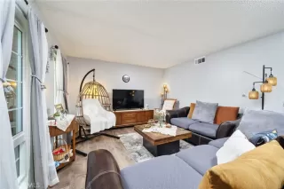 Photo #6: OC26015181 Listing