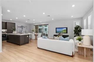 Photo #4: OC26015226 Listing 