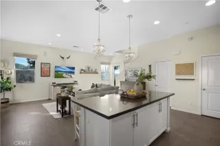 Photo #4: OC26015319 Listing 