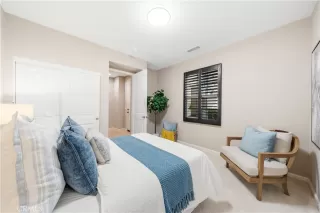 Photo #5: OC26015322 Listing