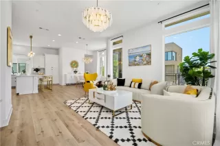 Photo #3: OC26015652 Listing