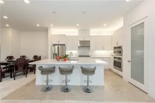 Photo #6: OC26016551 Listing