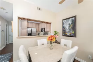 Photo #6: OC26016600 Listing