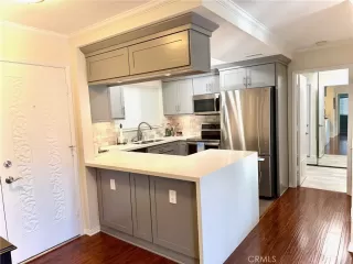 Photo #3: OC26016606 Listing