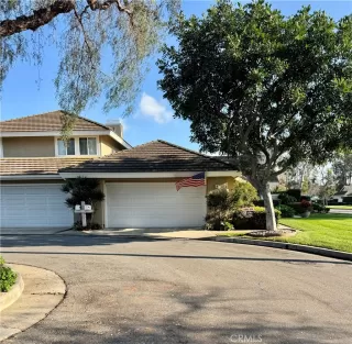 Photo #3: OC26016959 Listing