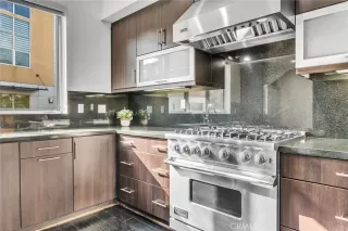 Photo #5: OC26017578 Listing 